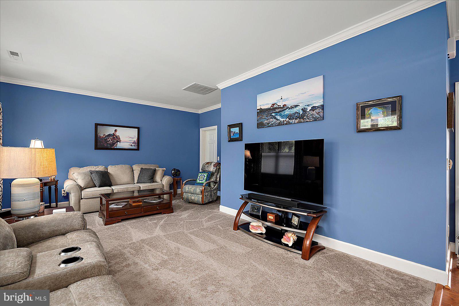 30944 Holts Landing Road Dagsboro, DE 19939 - Photo 17 of 77 Living Room front
