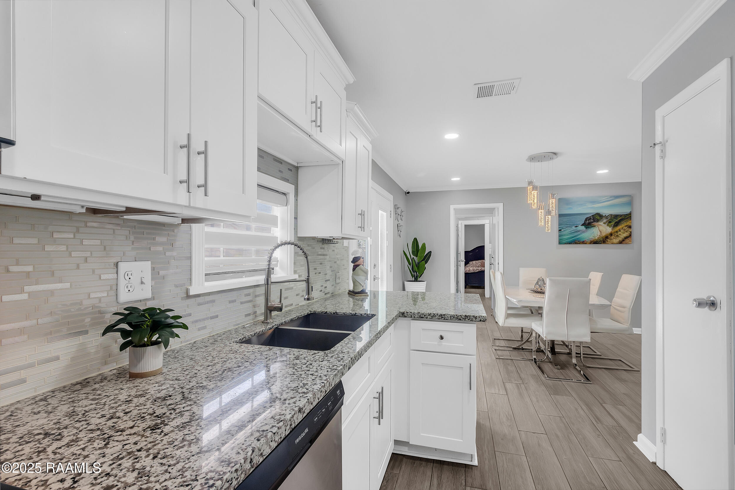 113 Crystal Lafayette, LA 70506 - Photo 7 of 20 7