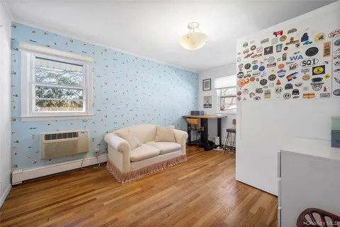 $1,275,000 | 124 Hillandale Drive, New Rochelle, NY 10804