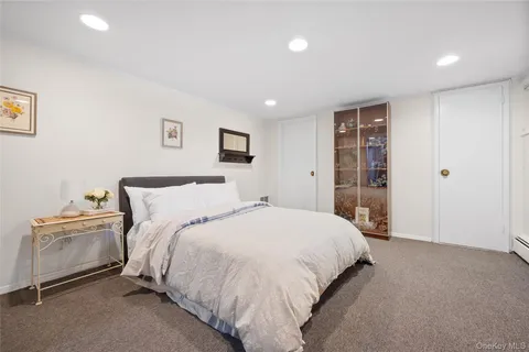 $1,275,000 | 124 Hillandale Drive, New Rochelle, NY 10804