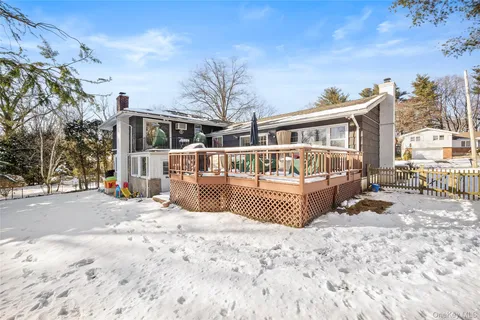 $1,275,000 | 124 Hillandale Drive, New Rochelle, NY 10804