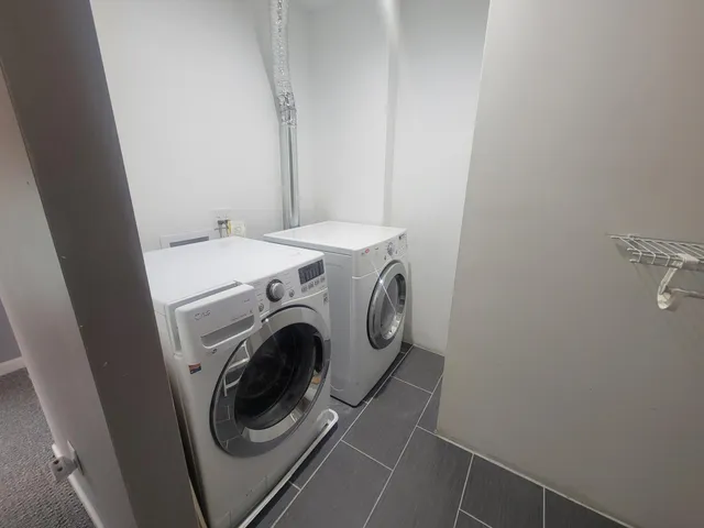 $2,950 | 47 6th Avenue South, Hopkins, MN 55343