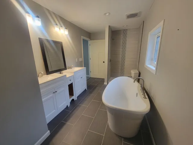 $2,950 | 47 6th Avenue South, Hopkins, MN 55343