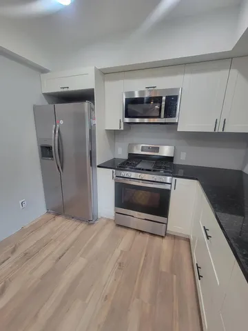 $2,950 | 47 6th Avenue South, Hopkins, MN 55343