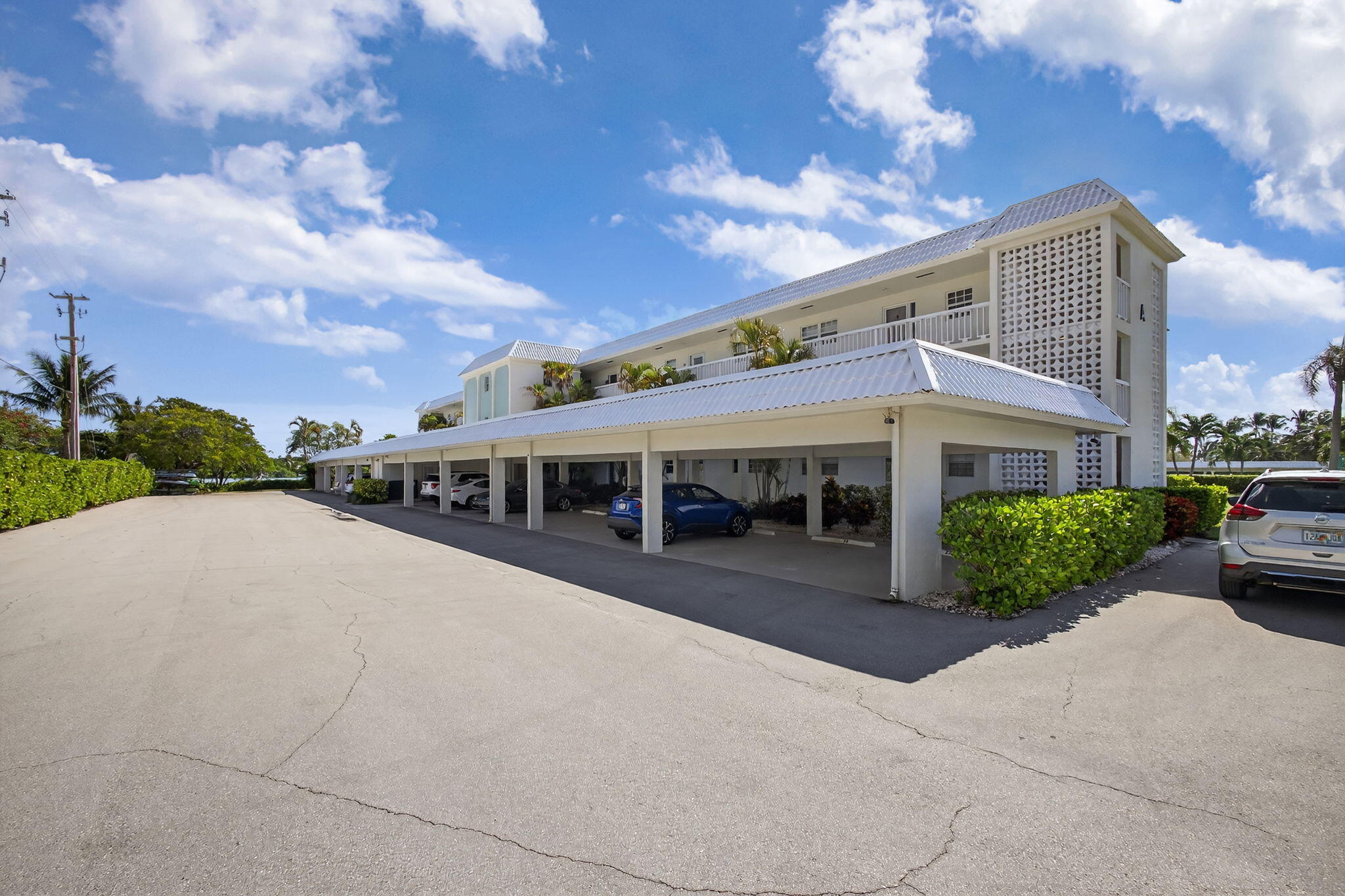 100 Waterway Road, Unit A304 Tequesta, FL 33469 - Photo 5 of 91 1-web-or-mls-5D1A0843
