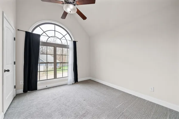 $2,100 | 1224 Meachem Drive, Clarksville, TN 37042