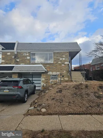 $1,800 | 7822 Anita Drive, Philadelphia, PA 19111