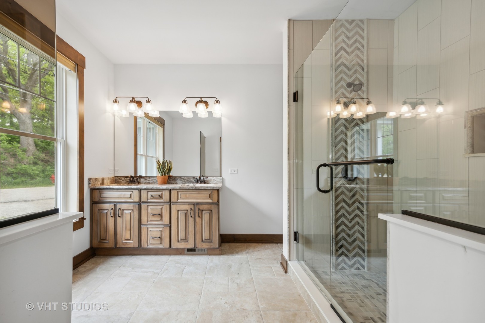 790 Robertson Road South Elgin, IL 60177 - Photo 15 of 31 a very nice looking room with a large window