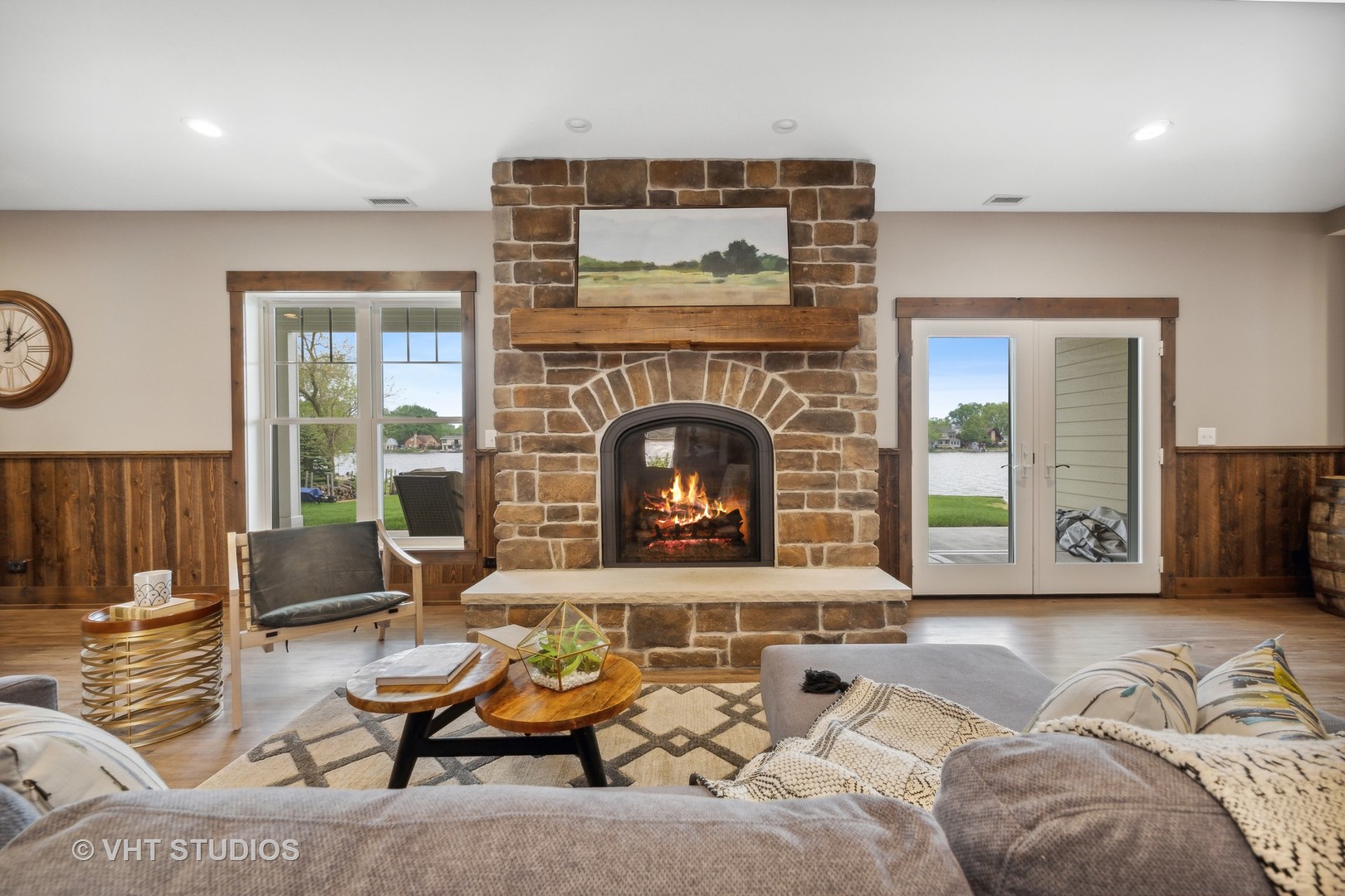 790 Robertson Road South Elgin, IL 60177 - Photo 21 of 31 a living room with furniture and a fireplace
