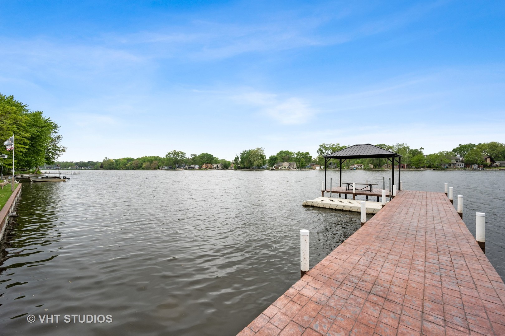 790 Robertson Road South Elgin, IL 60177 - Photo 29 of 31 a view of a lake with sitting area