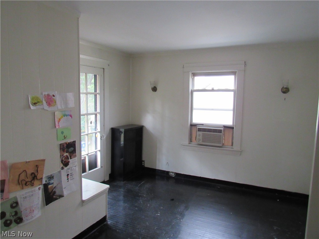 1686 Lee Road Cleveland, OH 44118 - Photo 19 of 24
