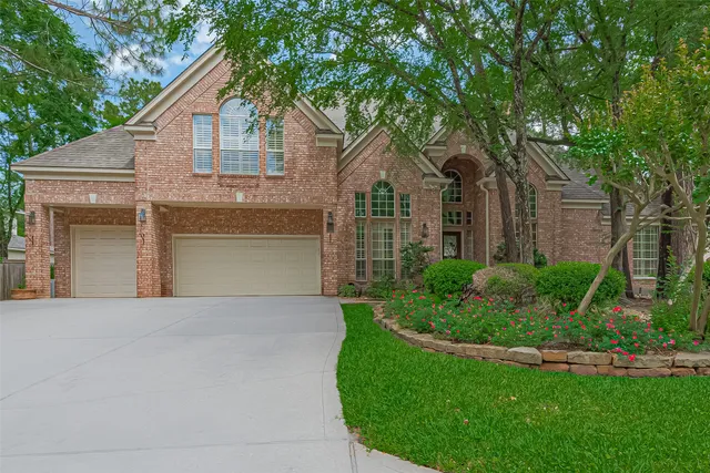 $6,900 | 26 Spiceberry Place, The Woodlands, TX 77382