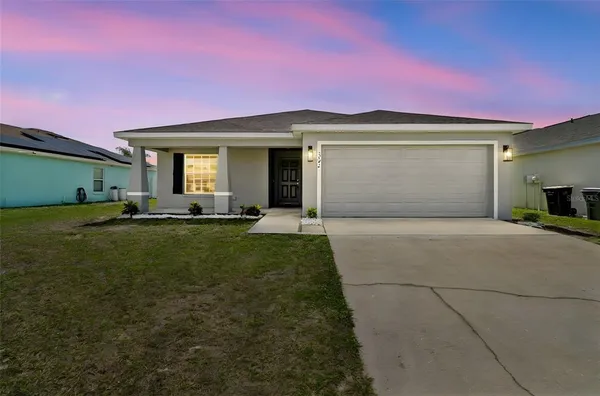 $345,000 | 3042 Grand Preserve Boulevard, Mulberry, FL 33860