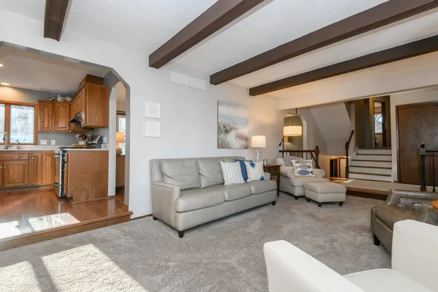 $574,900 | S94W23205 Meadow View Lane, Vernon, WI 53103