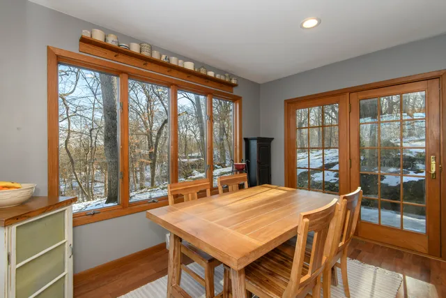 $574,900 | S94W23205 Meadow View Lane, Vernon, WI 53103