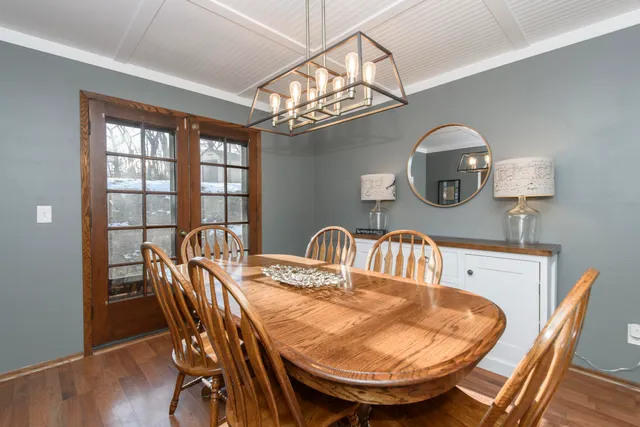 $574,900 | S94W23205 Meadow View Lane, Vernon, WI 53103