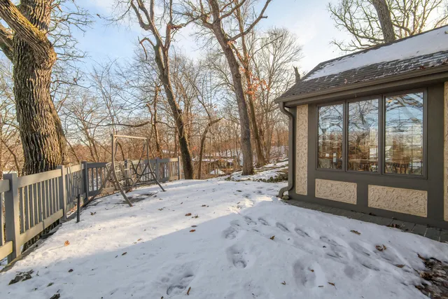 $574,900 | S94W23205 Meadow View Lane, Vernon, WI 53103