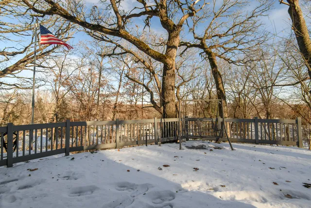 $574,900 | S94W23205 Meadow View Lane, Vernon, WI 53103