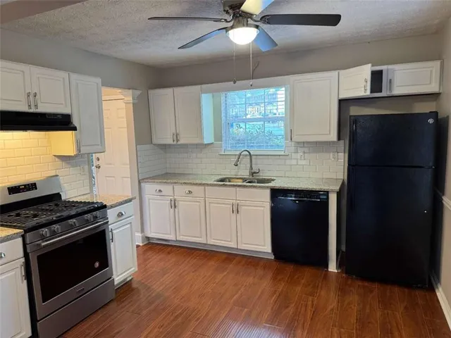 $1,900 | 3047 Regal Park Court, Duluth, GA 30096