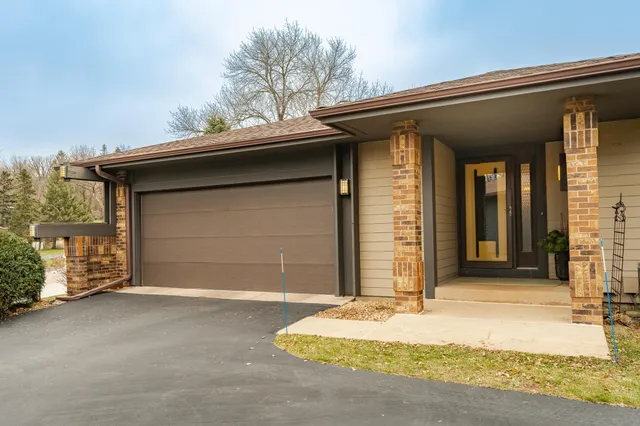 $379,000 | 1227 19th Avenue Northeast, Rochester, MN 55906