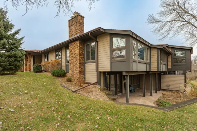 $379,000 | 1227 19th Avenue Northeast, Rochester, MN 55906