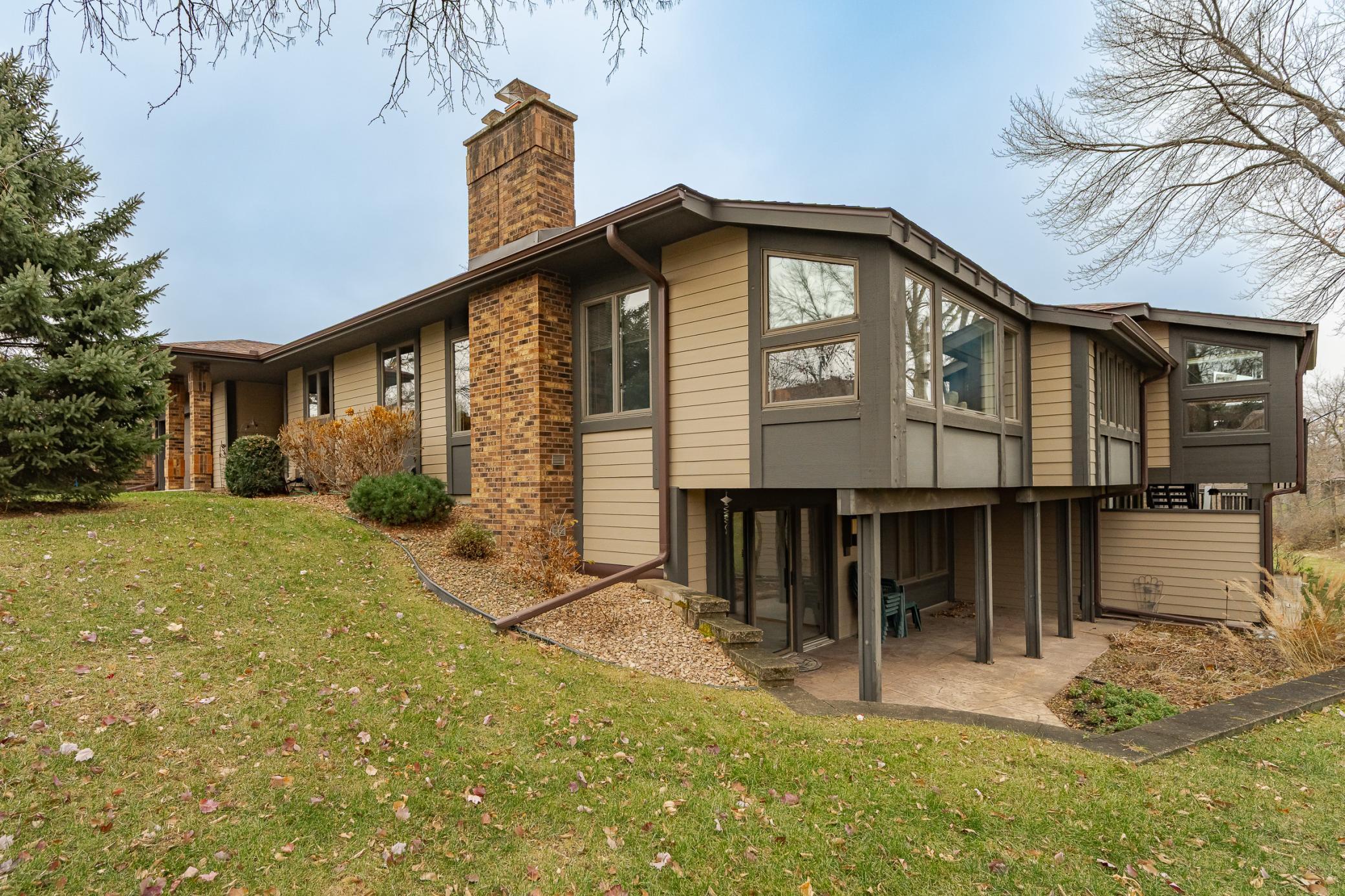 1227 19th Avenue Northeast Rochester, MN 55906 - Photo 4 of 44