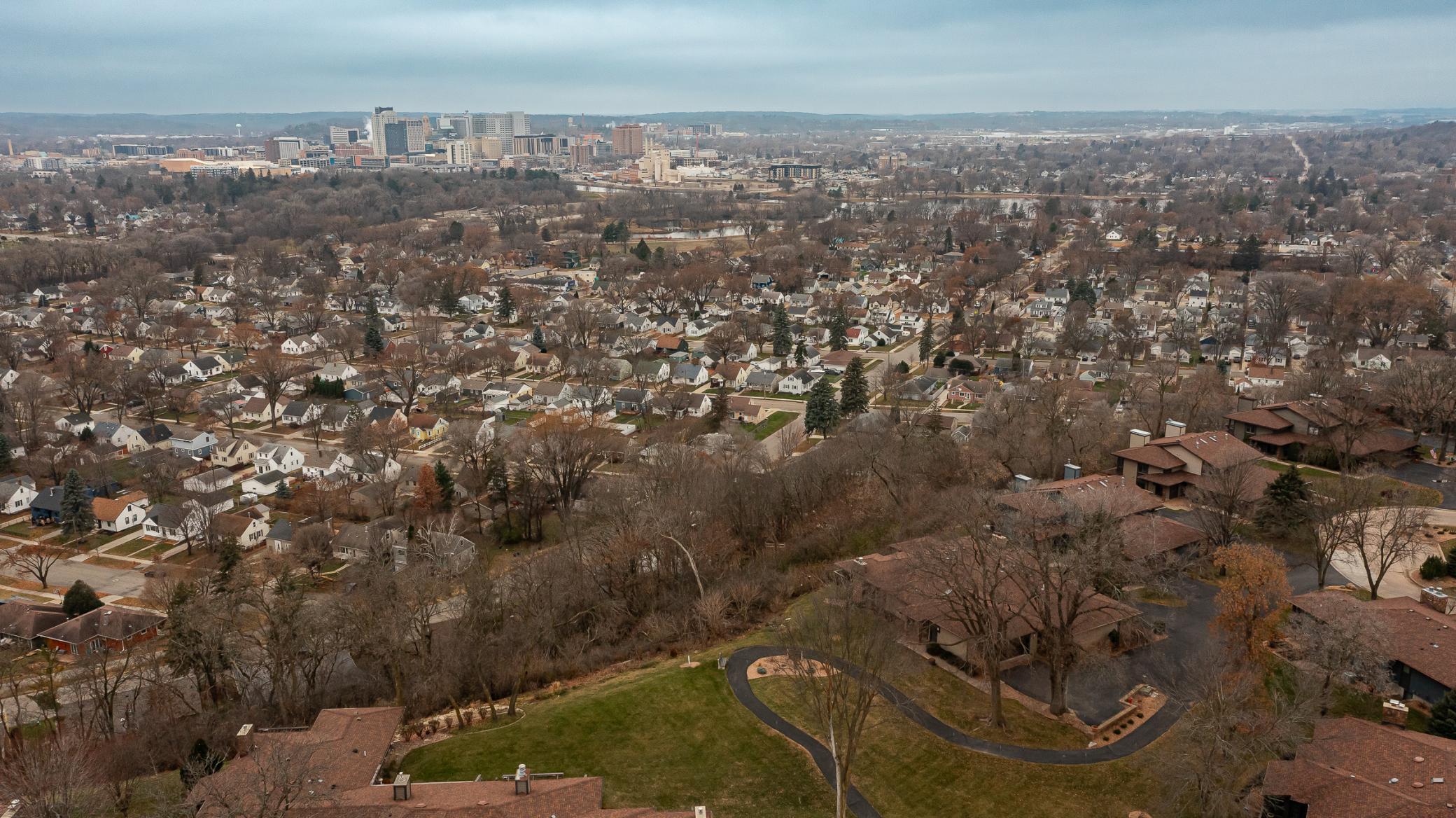 1227 19th Avenue Northeast Rochester, MN 55906 - Photo 41 of 44