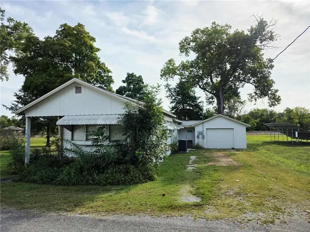 $32,000 | 1206 Orange Street, Pleasanton, KS 66075