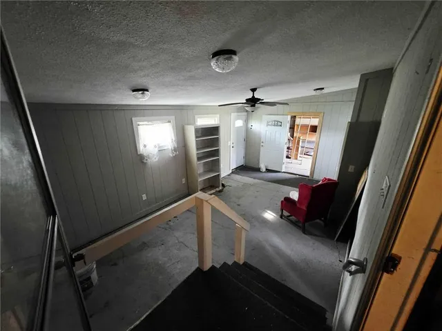 $32,000 | 1206 Orange Street, Pleasanton, KS 66075