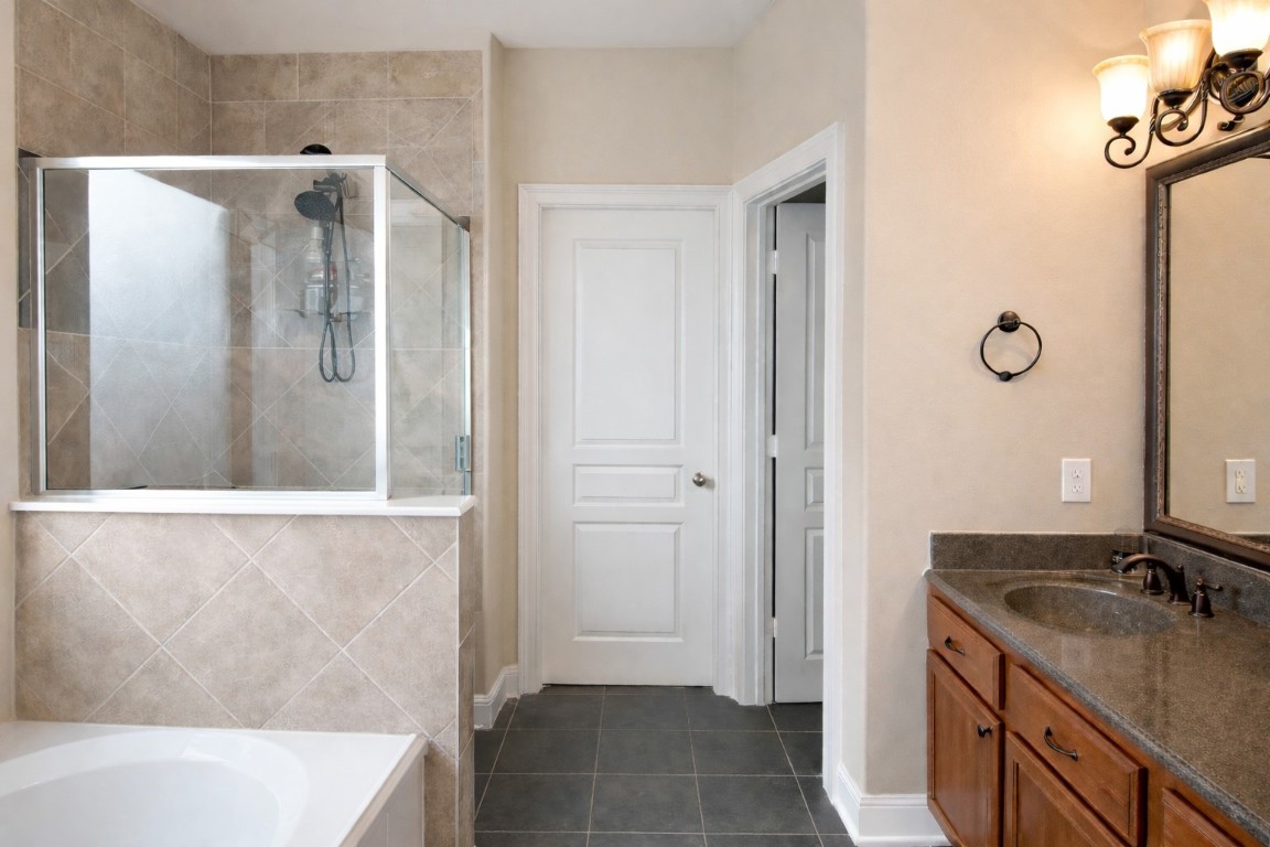 3915 Markspring Lane Spring, TX 77388 - Photo 13 of 22