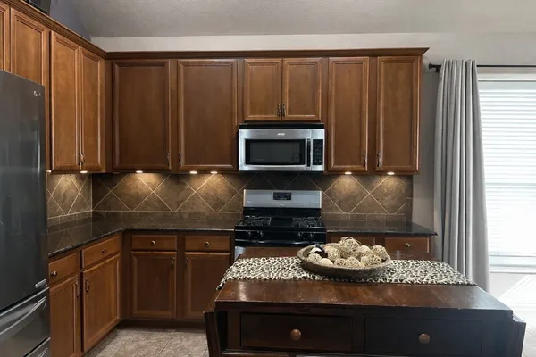 $2,599 | 3915 Markspring Lane, Spring, TX 77388