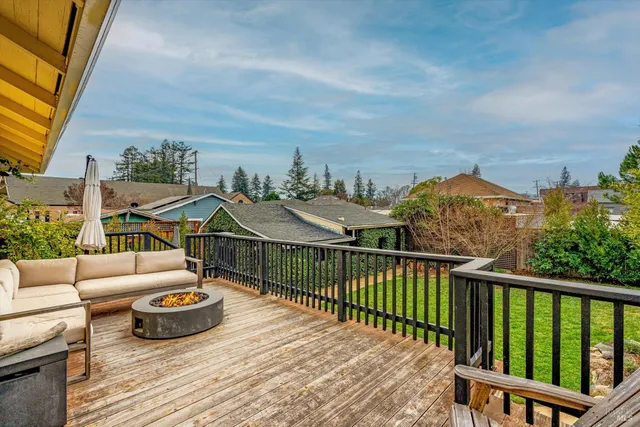 $1,250,000 | 2019 Brown Street, Napa, CA 94559