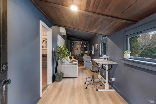 $1,250,000 | 2019 Brown Street, Napa, CA 94559