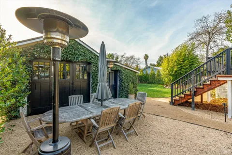 $1,250,000 | 2019 Brown Street, Napa, CA 94559