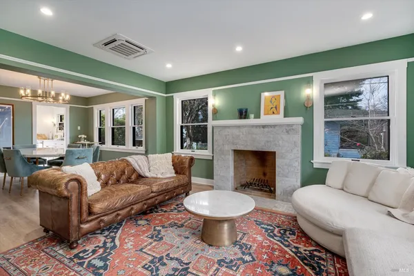 $1,250,000 | 2019 Brown Street, Napa, CA 94559