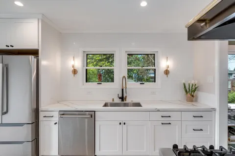 $1,250,000 | 2019 Brown Street, Napa, CA 94559