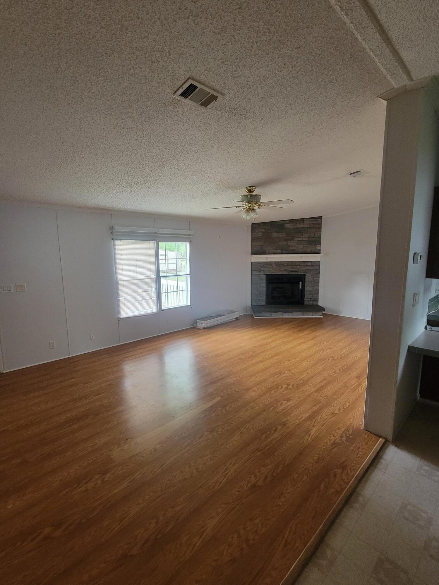 1012 College Park Road, Unit 3 Summerville, SC 29486 - Photo 5 of 12 20220405_122019