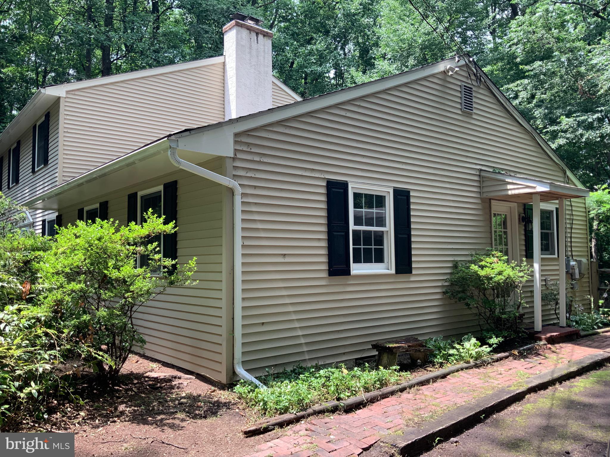 413 Fruit Farm Road Royersford, PA 19468 - Photo 3 of 40