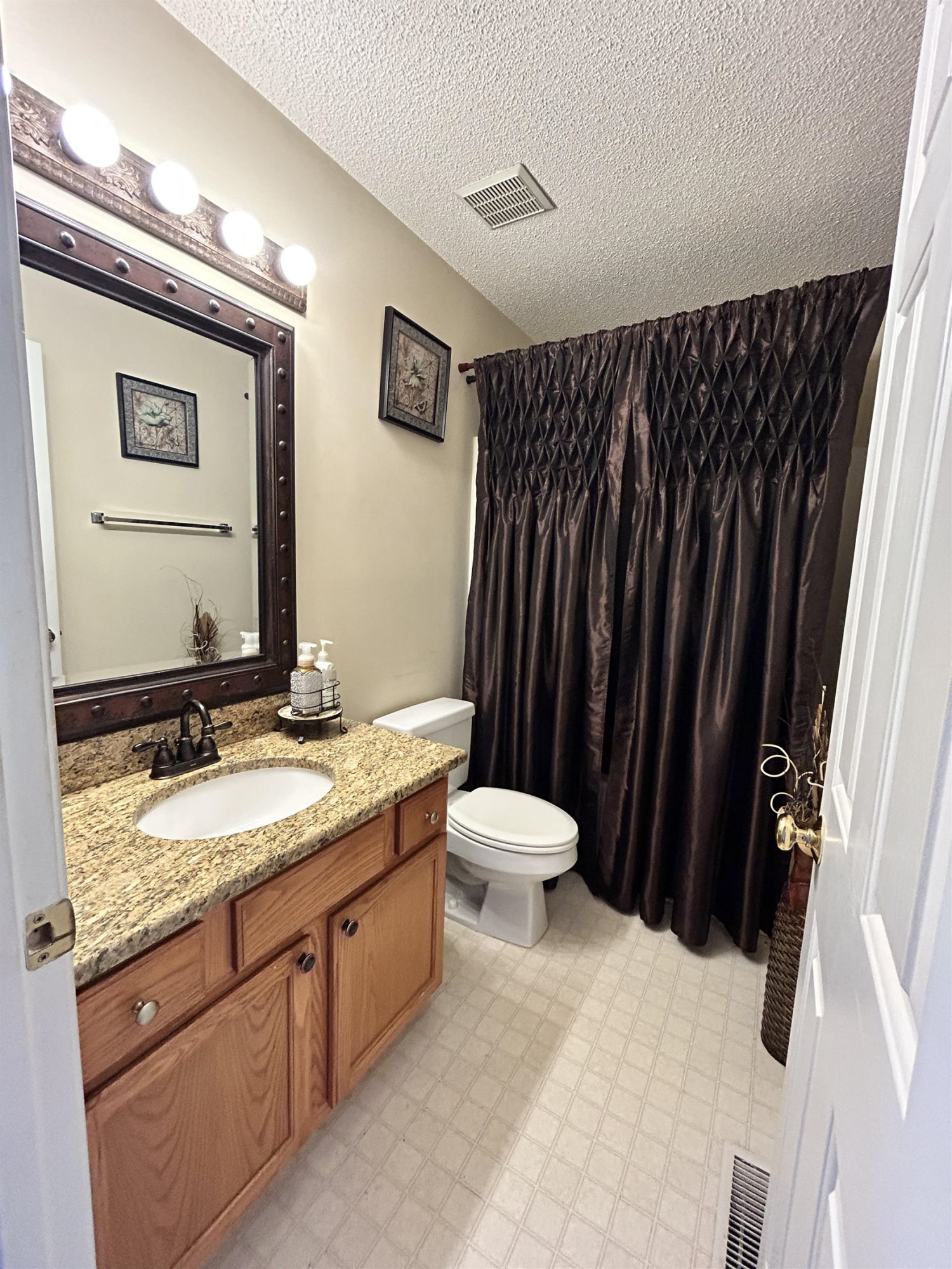 4241 Knightsbridge Way Raleigh, NC 27604 - Photo 15 of 19 Hallway Bath