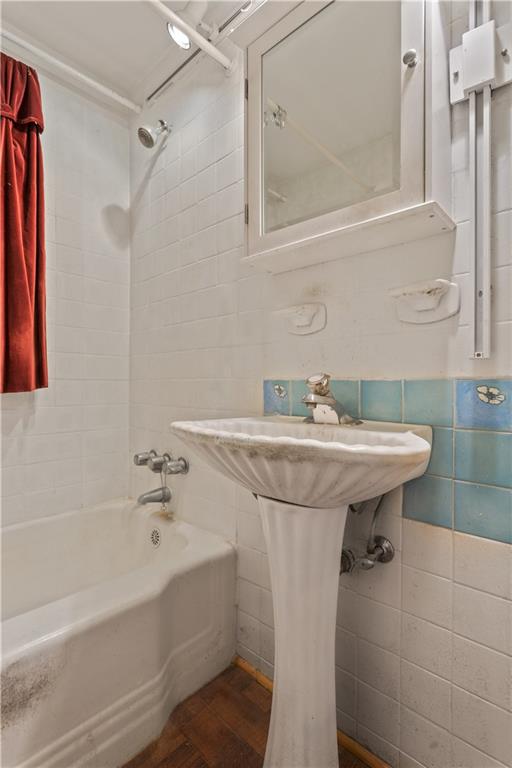 17 Hillcrest Road Pittsburgh, PA 15221 - Photo 21 of 24 Gallery Image 21