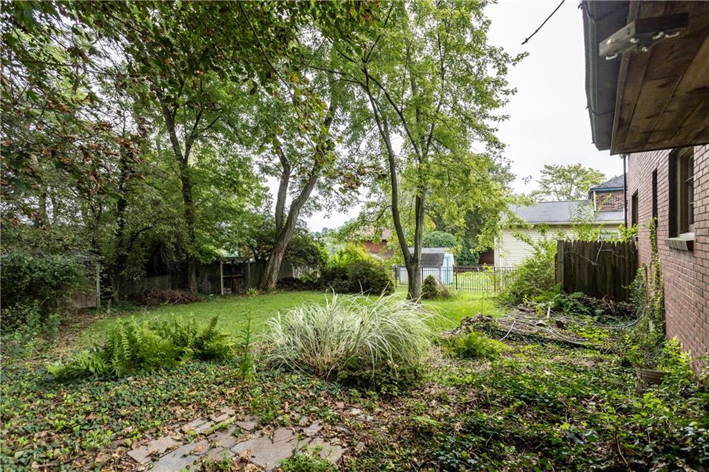 17 Hillcrest Road Pittsburgh, PA 15221 - Photo 23 of 24 Gallery Image 23