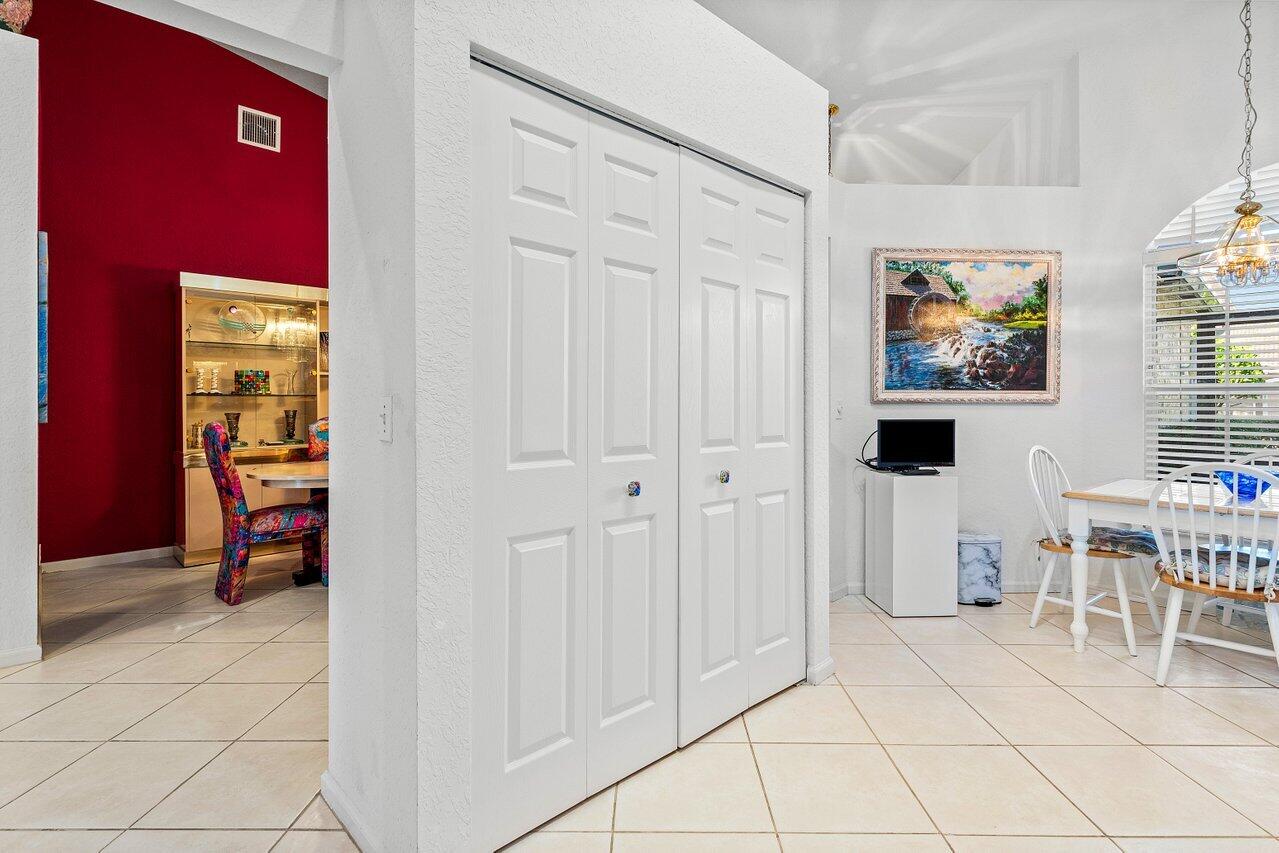 8398 Vía Serena Boca Raton, FL 33433 - Photo 7 of 50 a view of an entryway with workspace