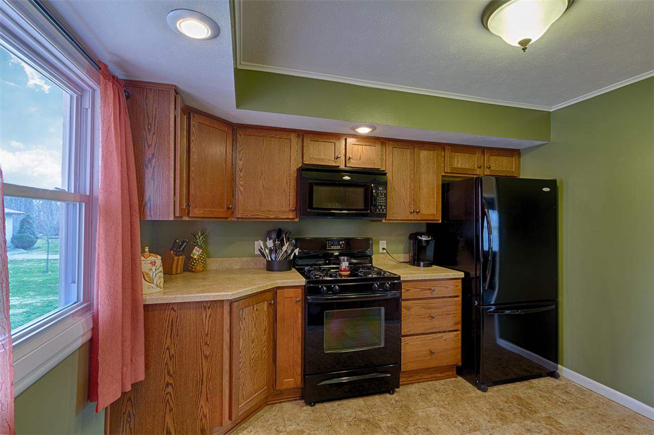 19118 Michigan Road Goshen, IN 46526 - Photo 4 of 18 Gallery Image 4