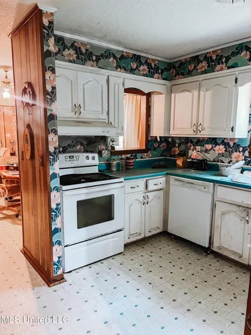 $205,000 | 606 Maples Avenue, Leakesville, MS 39451