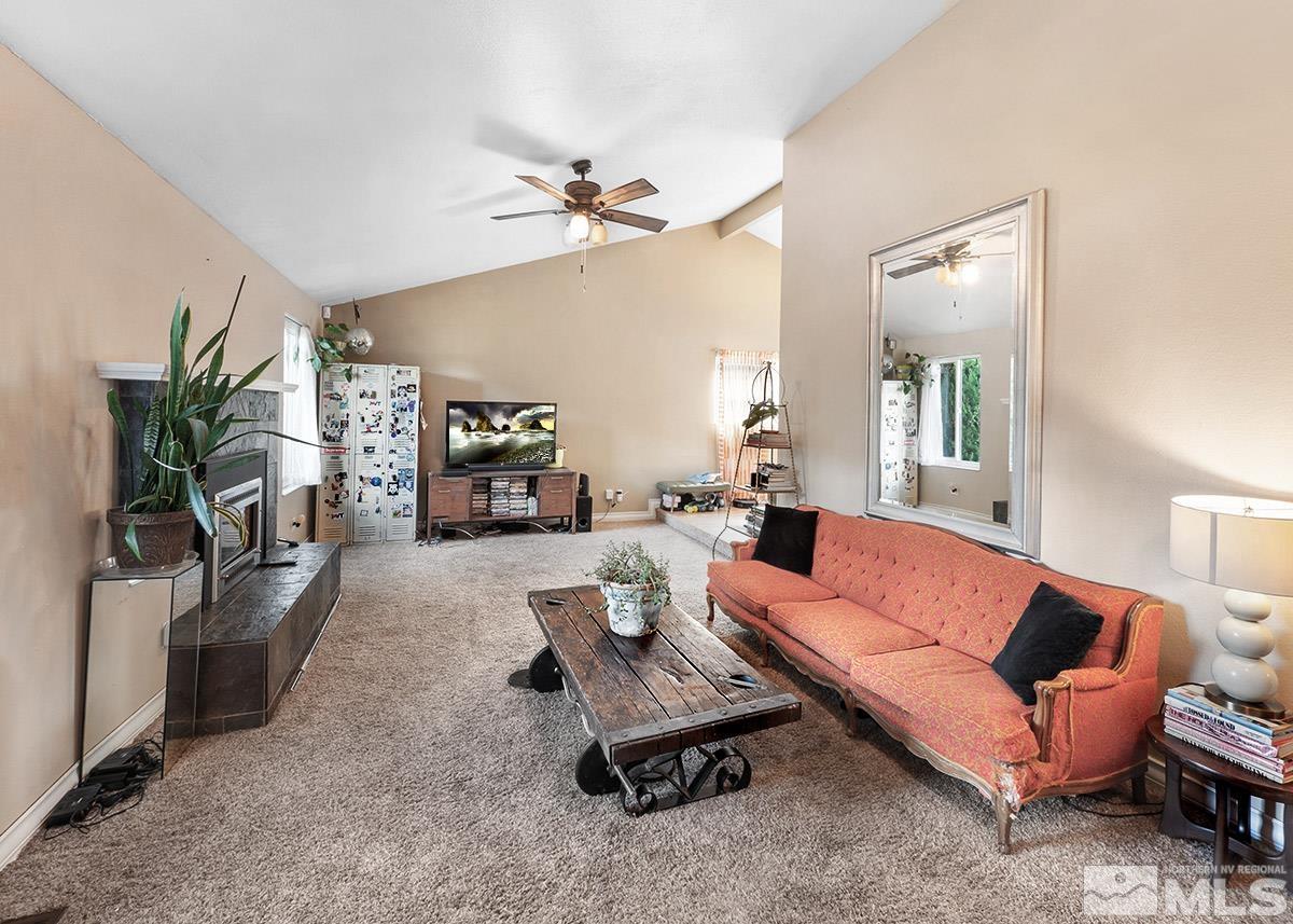 4155 Garlan Lane Reno, NV 89509 - Photo 10 of 24 a living room with furniture
