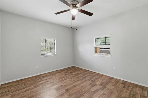 $125,000 | 127 East Walker Street, Denison, TX 75021