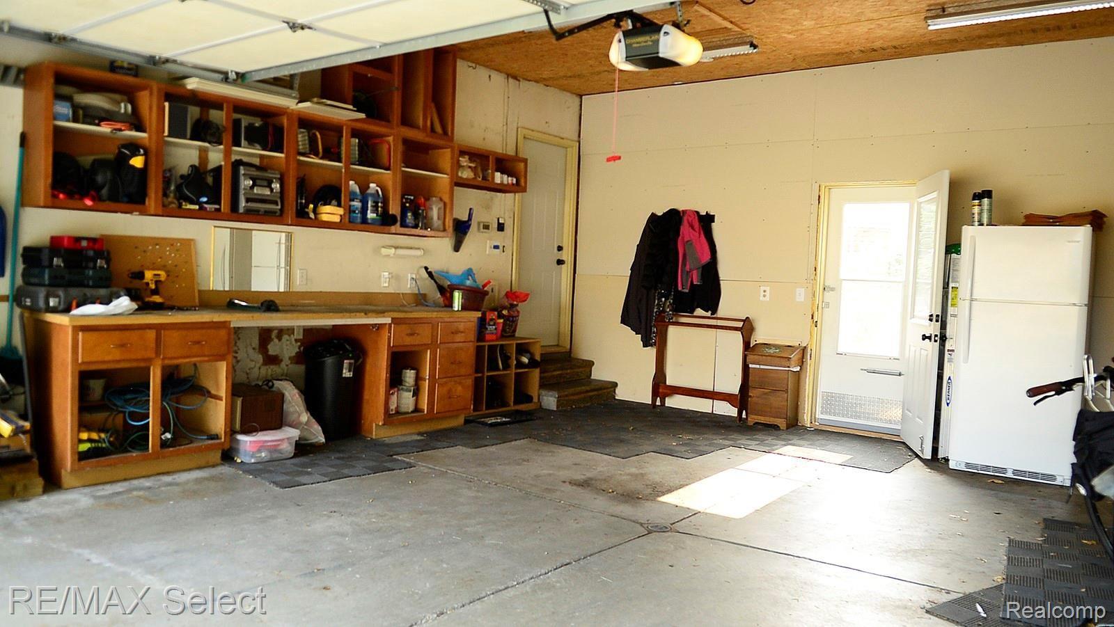 4461 Stoney Ridge Road Flint, MI 48507 - Photo 68 of 68 garage 3.jpg