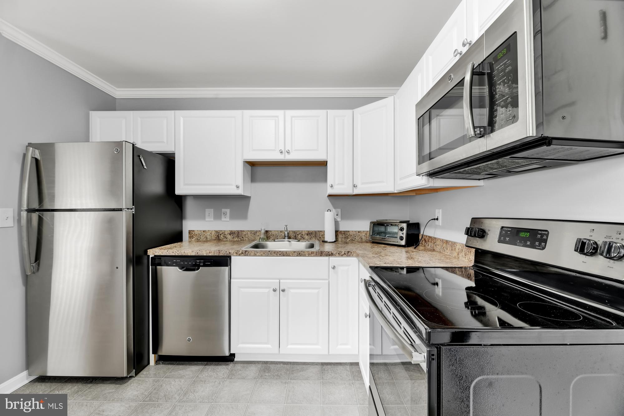 12930 Harewood Road Baltimore, MD 21220 - Photo 11 of 34 WOW--Kitchen
