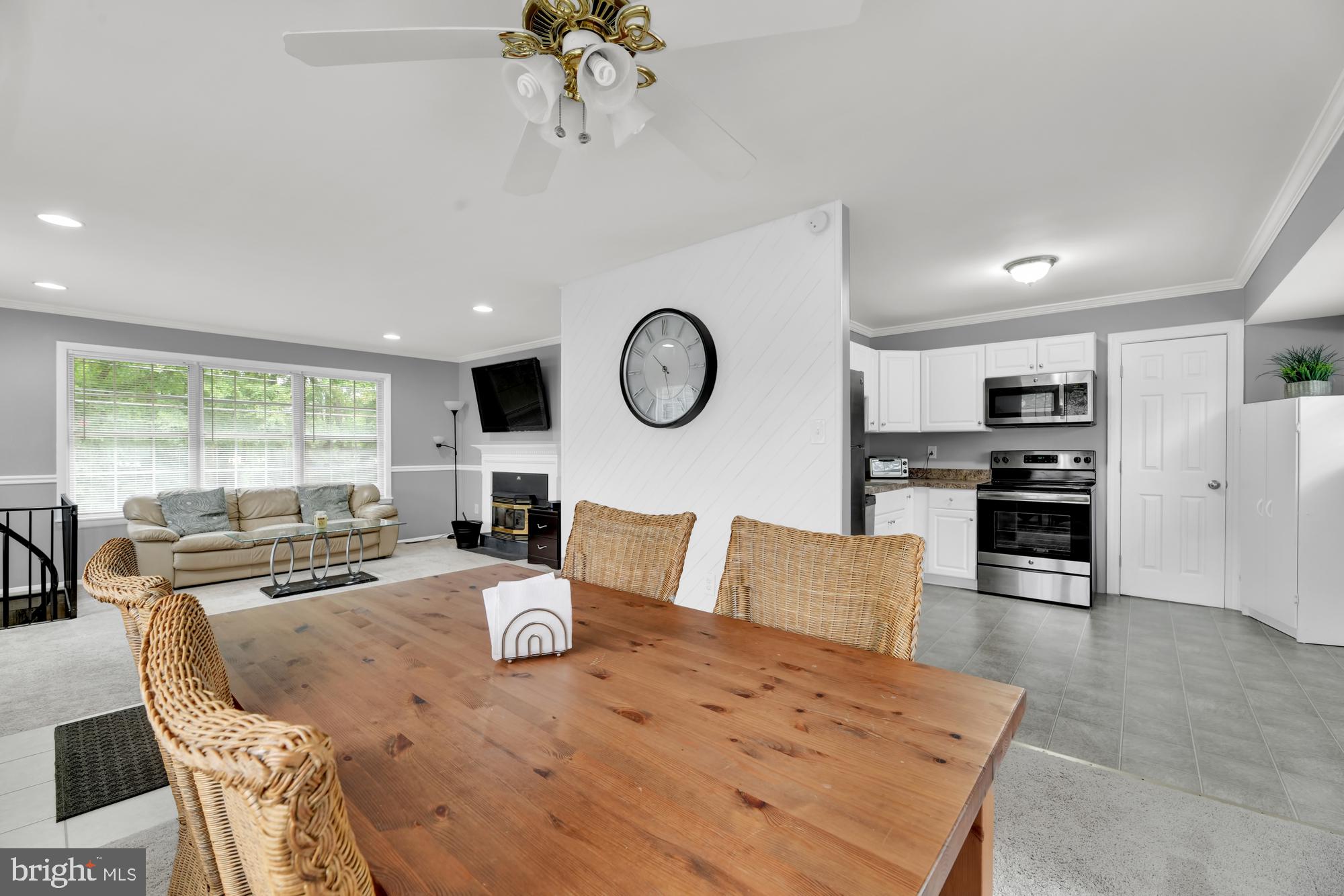 12930 Harewood Road Baltimore, MD 21220 - Photo 15 of 34 Dining Room
