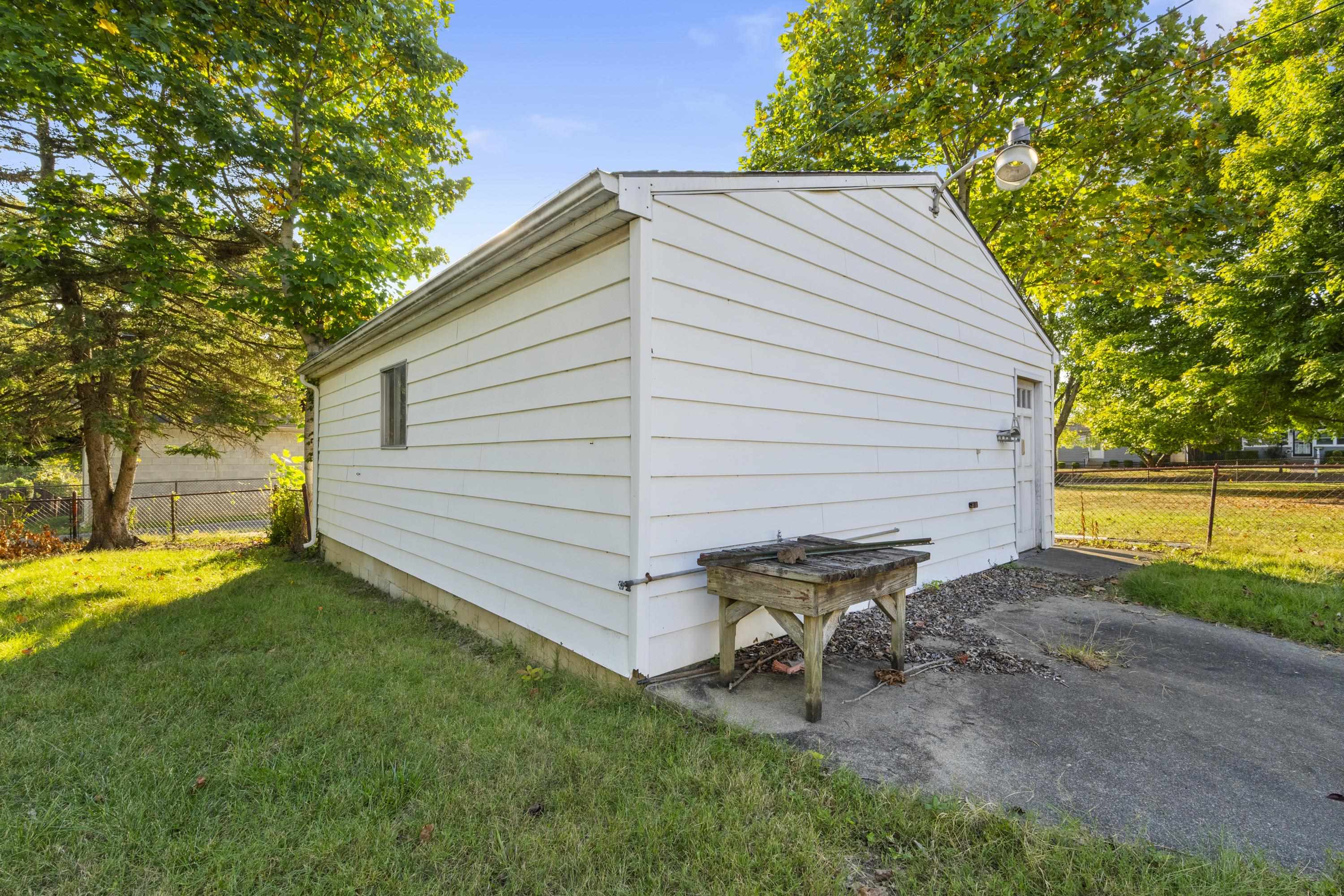 3210 Ridgeway Drive Ashland, KY 41102 - Photo 48 of 50 Gallery Image 48